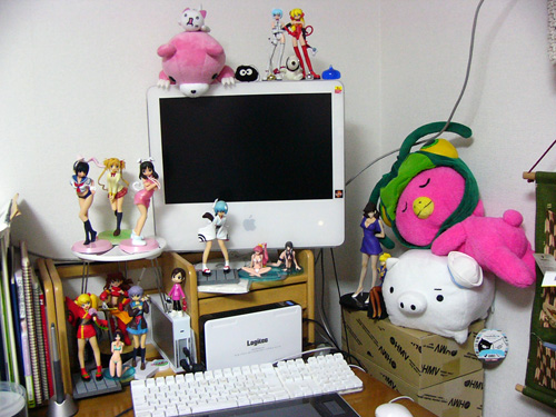 desk_070816.jpg